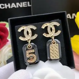 chanel boucles doreilles pour femme s_1234a0b